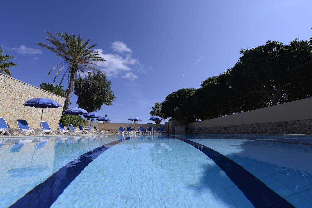 Oasis Appart hôtel 3*